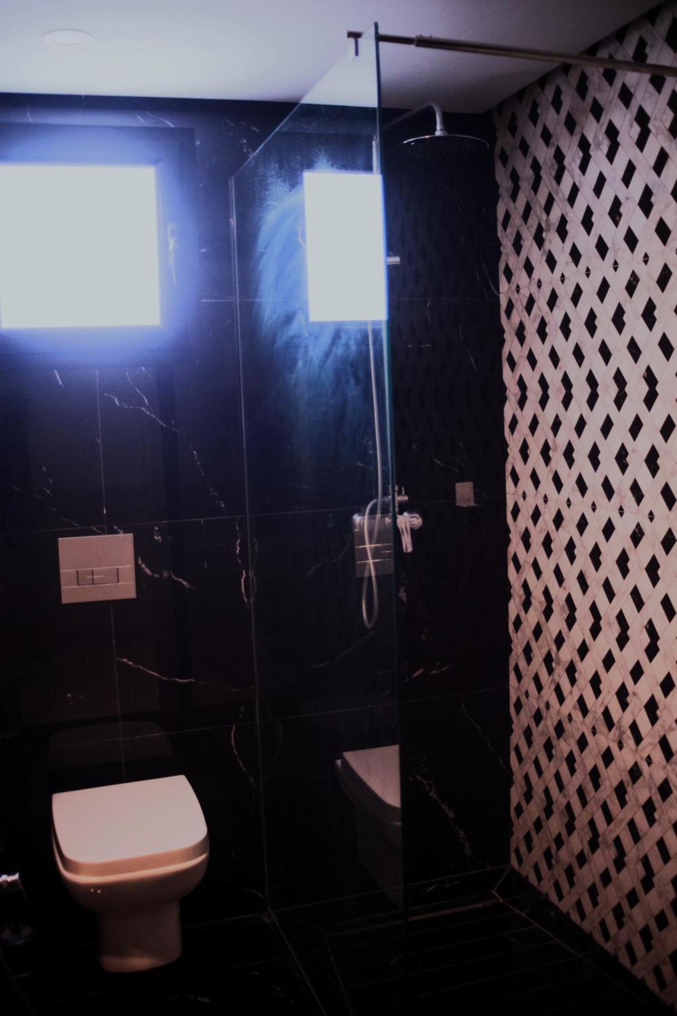 Aparthotel Seven Floors *